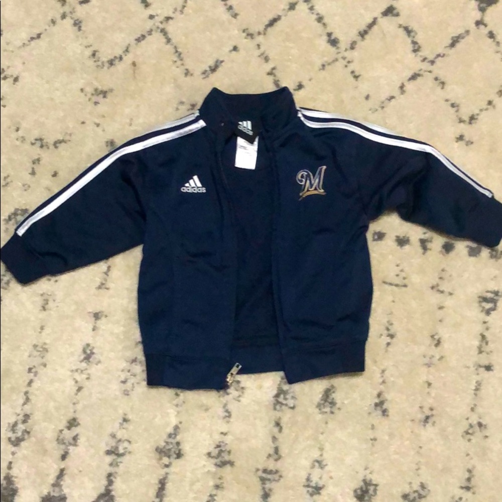 Milwaukee brewers zip up 18m